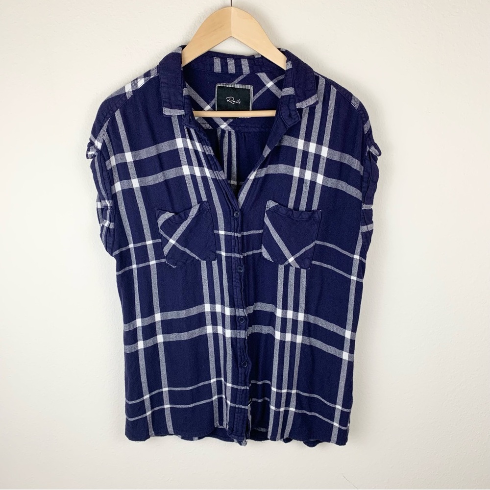 Rails Navy Blue White Plaid Flannel Shirt Short Sleeves